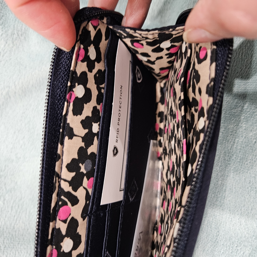 Vera Bradley Iconic RFID Front Zip Wristlet in Navy - Picture 9 of 10